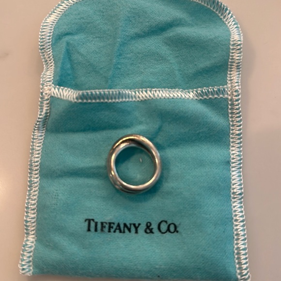 Tiffany & Co. Jewelry - Tiffany and co criss cross ring